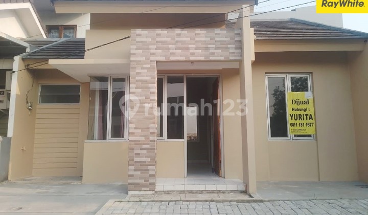 Rumah dengan Hook dekat Taman Bermain Anak di Garden Grove 1