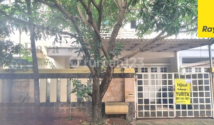 Rumah Modern Luas & Nyaman di Jl Raya Taman Golf Poris Cipondoh