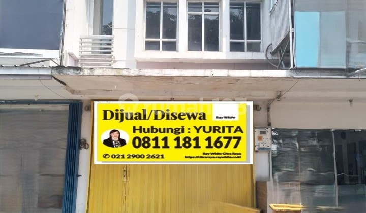 2-story shop house ready for occupancy, price reduced in strategic Park View location