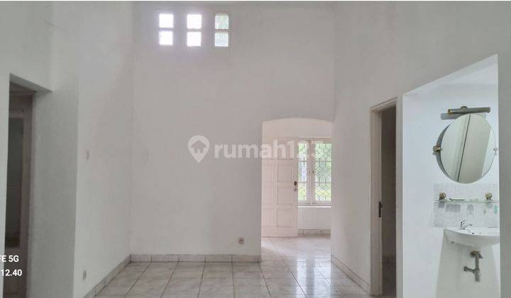 Dijual Rumah Classic Modern Siap Huni di Taman Palma Citra Raya 2