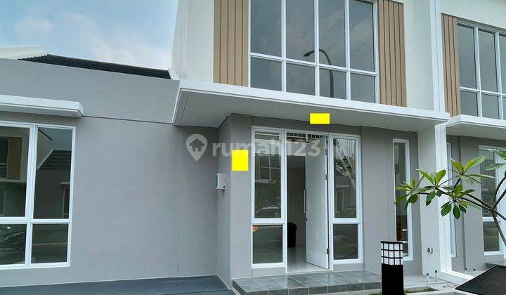 Rumah Sewa Bagus Siap Huni di Paramount Petals, Tangerang 1