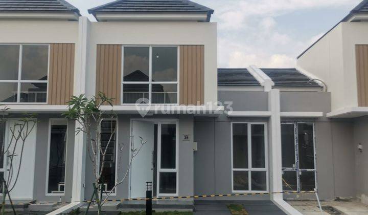 Disewakan Rumah 2 Lantai Siap Huni di Paramount Petals Tangerang 1