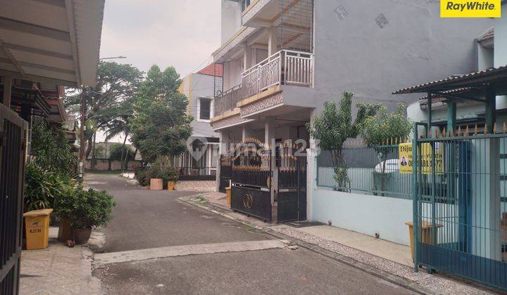 Dijual Rumah 2 Lantai Siap Huni di Graha Indira Citra Raya 2