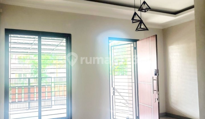 Dijual Cepat Rumah Cantik Siap Huni di Telaga Mediterania 2