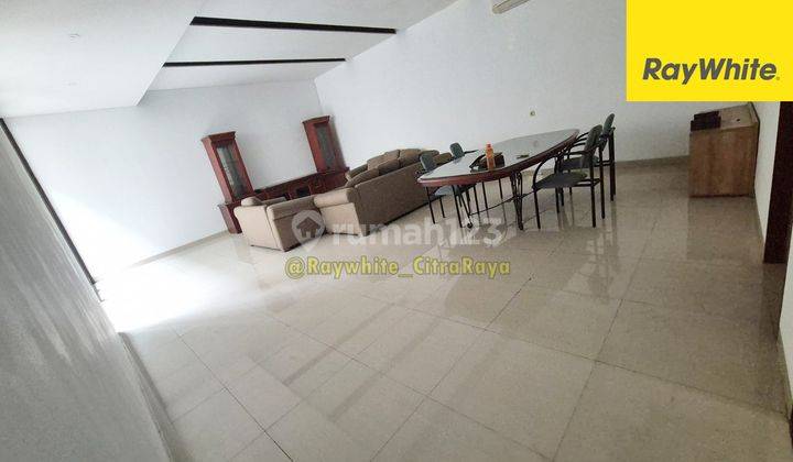 Rumah Bagus Disewakan Semi Furnished 2 Lantai di Cluster Olivia 2