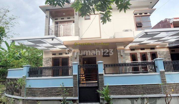 Dijual Rumah Bagus, SHM Semi Furnished di Kompleks Exclusive Bima 1