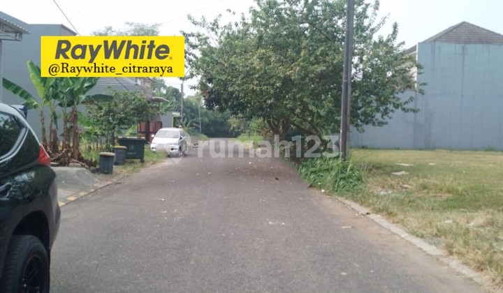 A 2-story house fully renovated in the Telaga Mediterania Cluster. 2