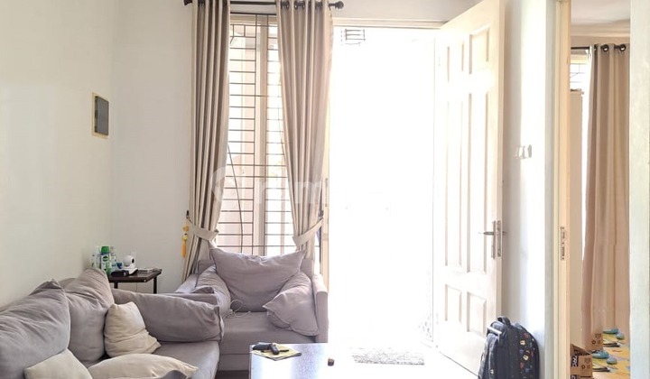 Rumah 2 lantai renovasi cluster di jakarta timur Royal residence 2