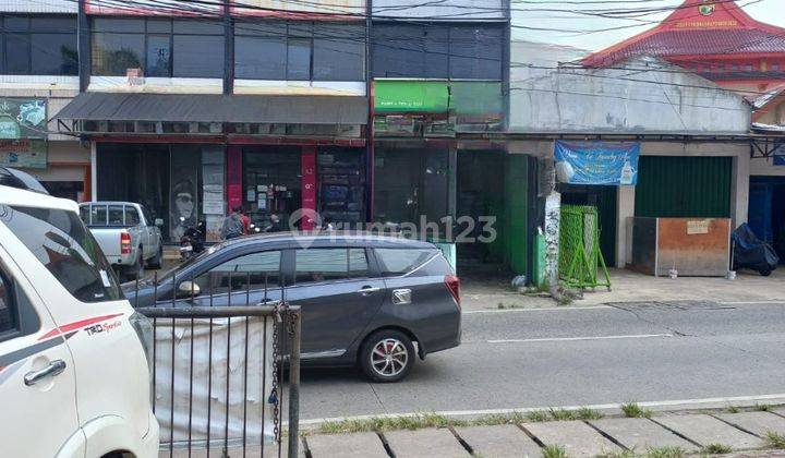 Ruko murah di jln raya Hankam pondok gede bekasi, pinggir jalan raya bangunan 3 lantai 1