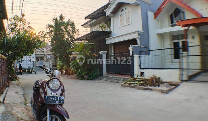 Rumah sudah renovasi lokasi tidak banjir di THB kota bekasi 2