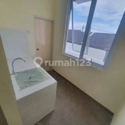 2-Story Shophouse for Rent, Cheap in Terra Damai, Kota Harapan Indah. Prime Front Location, Bustling Area. Close to the Grand Mosque. 2