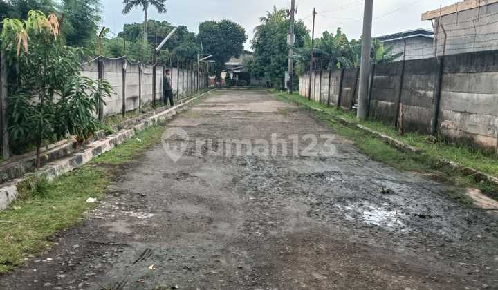 Gudang dengan. Lahan .Luas 4 Hektar Dijual.murah.lokasijln Raya Cibitung Akseskontainer 40 Feet