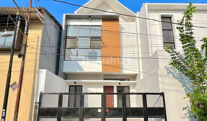 Rumah Baru Scandinavian Darmo Harapan Indah 2 Lantai Tipe A 2