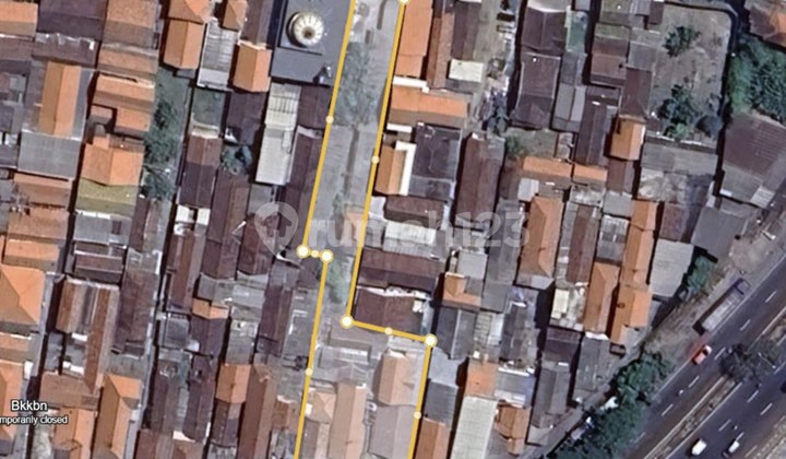 Rumah Hitung Tanah Jl Suningrat, Taman, Sidoarjo Lokasi Strategis