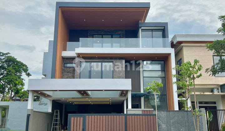 Rumah Baru Premium Woodland Citraland 3 Lt Semi Furnished + Lift