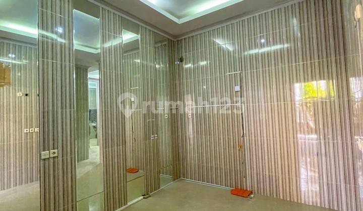 Rumah Bronggalan Kalijudan 1 Lantai Full Renov Granite Tile Mewah