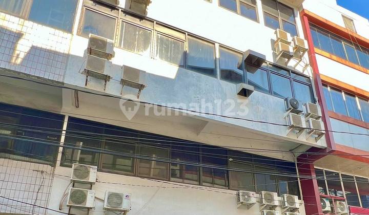 Sewa Ruko Mewah di RMI Ngagel 2 Unit Jejer 4 Lt + 30 AC Terpasang