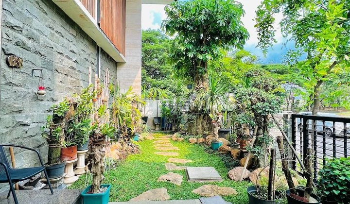 Rumah Mewah Graha Natura 2 LT Furnsihed Ada Kolam Ikan + Taman 2