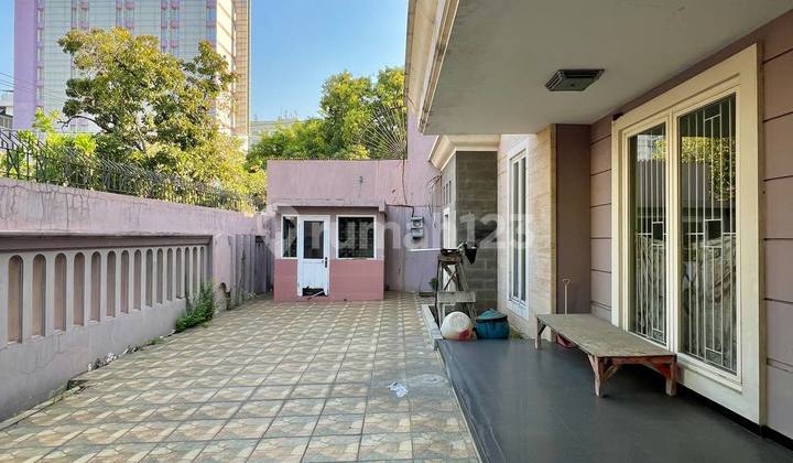 Rumah Tinggal + Usaha Ronggolawe Kawasan Potensial Semi Furnished 2