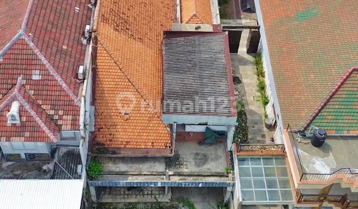 Ruko Jual di Dekat Tunjungan Plaza