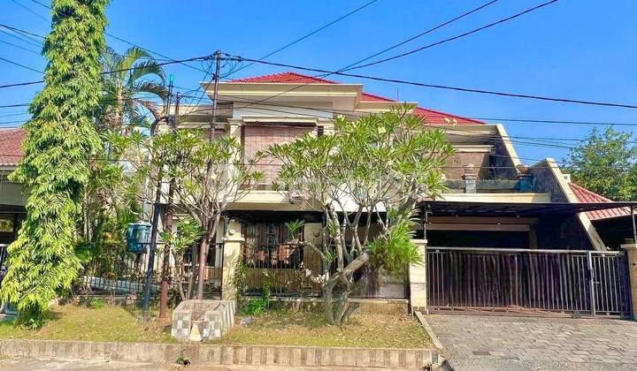 Rumah Classic Mewah Perum Margorejo Indah 2,5 Lantai Open Space