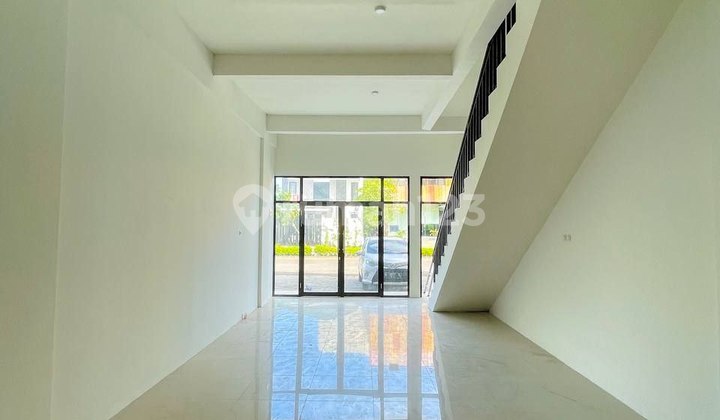 Lease of a 3-Story Shop House in Eastern Park, Strategically Located, Facing South, with Spacious Parking