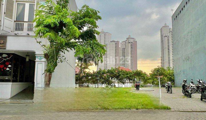 Sewa Tanah Kavling Komersil Pakuwon Square Ada Area Parkir Luas 1