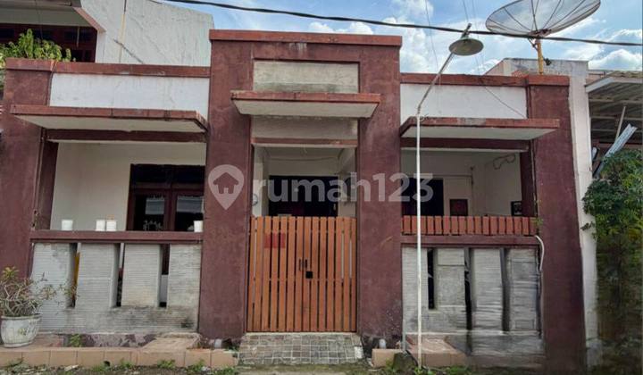 Rumah Kos Aktif Mulyosari Utara 2 Lantai Dekat Universitas + Wifi Rumah Kos Aktif Mulyosari Utara 2 Lantai Dekat Universitas + Wifi