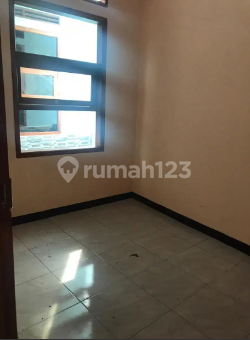 Hunian Pemkot Unfurnished, Bangunan Bagus, Masuk Gg, Harga Best 5