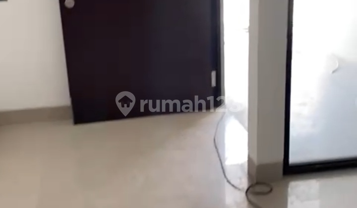 Rumah milenial di pik 2 california