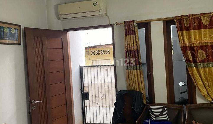 Rumah Bagus di petojo 2 Lantai SHM 1