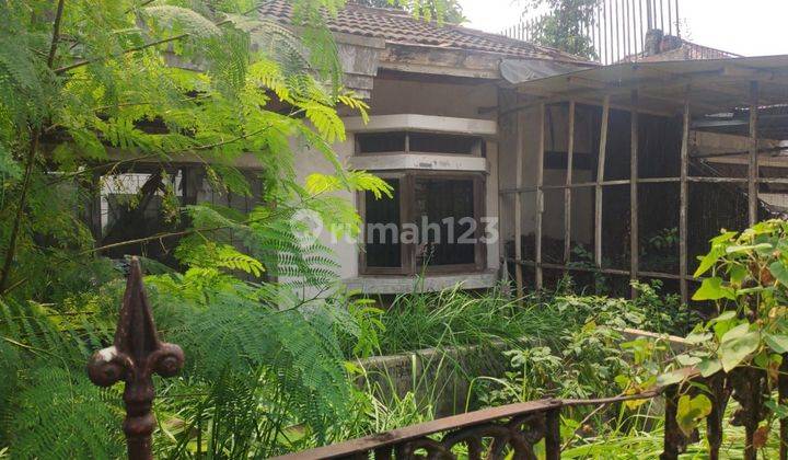 Rumah Tua Hitung Tanah Butuh Renovasi di cibubur 1