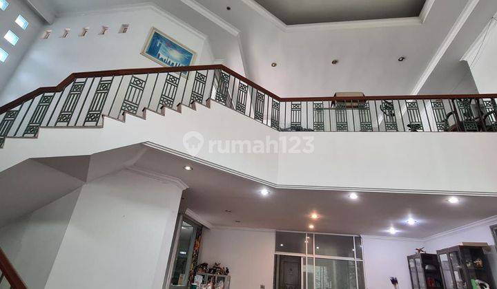 Rumah 2 Lantai jalan utama green ville 2