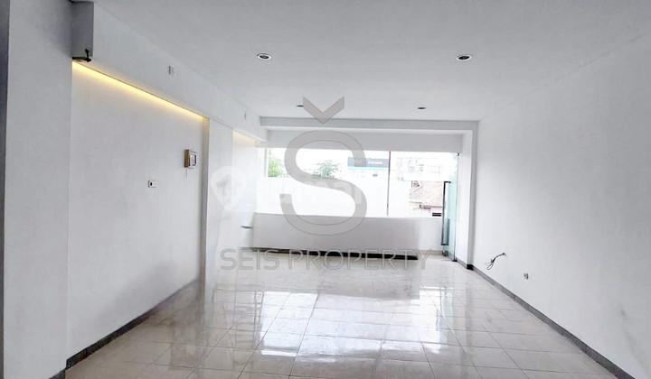 FOR RENT COMMERCIAL SPACE IN JL PASIRKALIKI WING, BANDUNG CITY