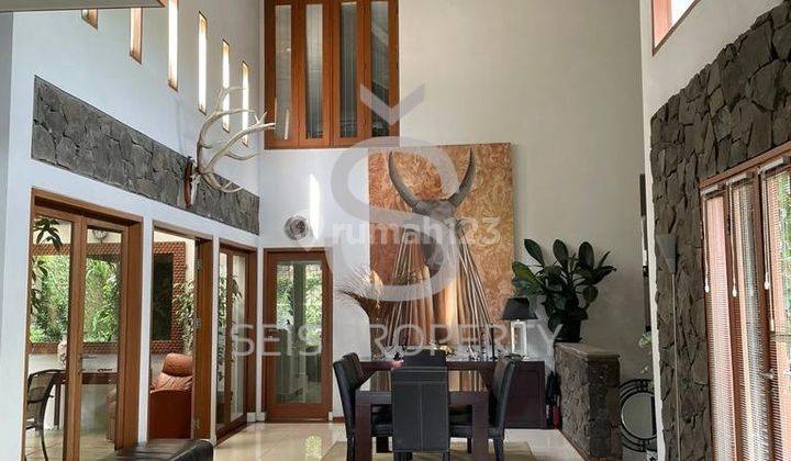 Dijual Modern Tropical Contemporer House Di Dago Resor Bandung 2