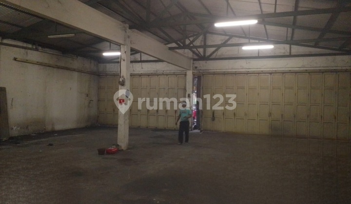 For Sale: Main Road Shop House, Ters, Buah Batu, Bandung City. 1