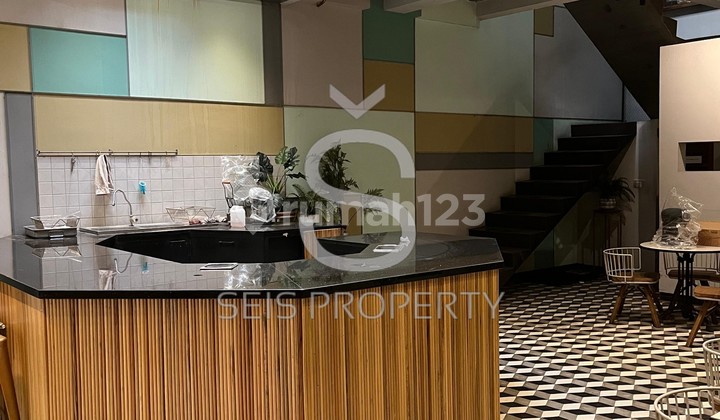 FOR SALE STRATEGIC SHOPHOUSE IN PASIRKALIKI BANDUNG