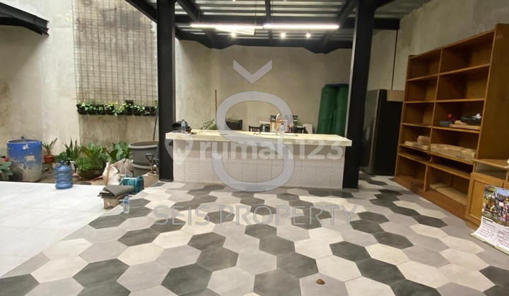 Dijual Rumah Industrial di Mainroad Jl Sudirman Kota Bandung