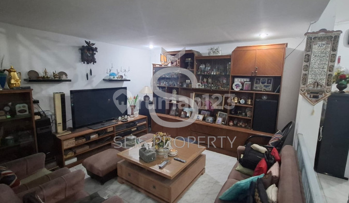 For Sale Semi-Furnished House in Kalijati Indah Antapani, Bandung City For Sale Semi-Furnished House in Kalijati Indah Antapani, Bandung City