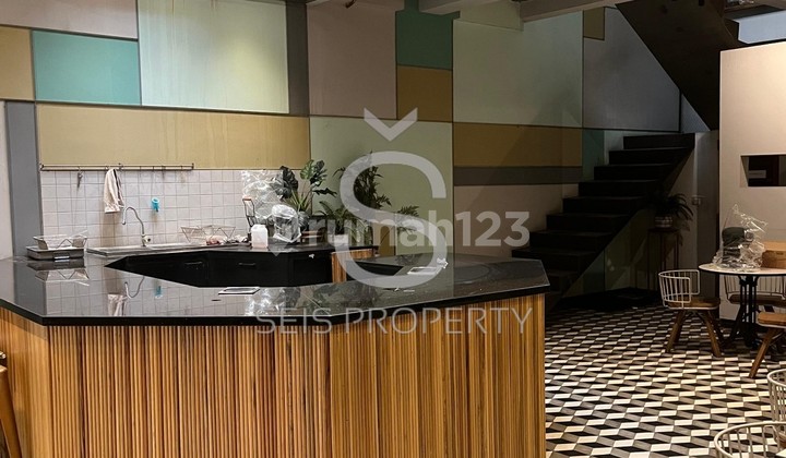 FOR SALE STRATEGIC SHOPHOUSE IN PASIRKALIKI BANDUNG