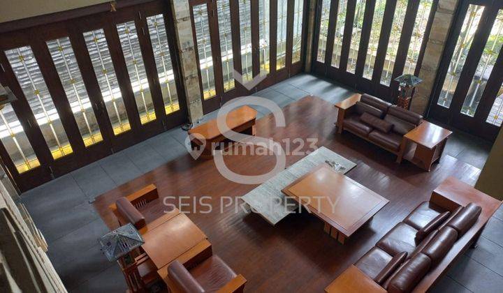 ruang keluarga dijual rumah cipaganti permai setiabudi