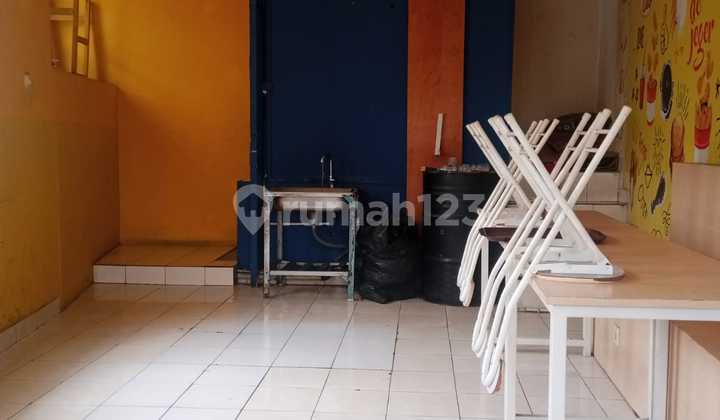 For Rent: Commercial Space (Ruko) Business Premises in Front of Widyatama University, Cikutra, Bandung 2