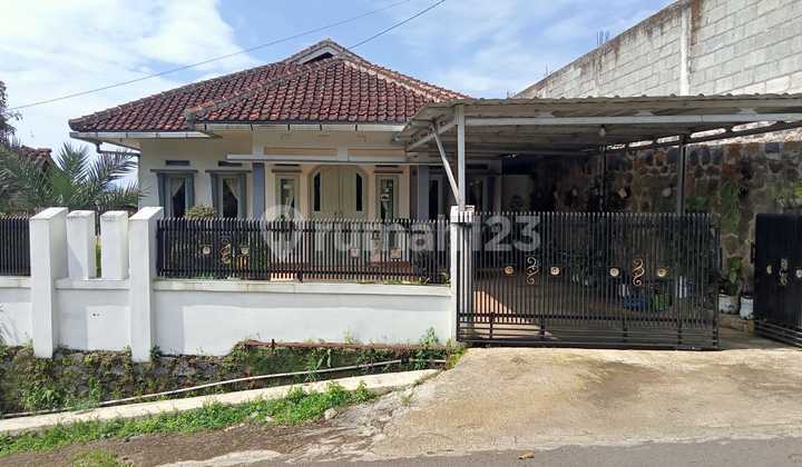 Villa Asri Nan Mewah Jl. Banjaran Bandung Villa Asri Nan Mewah Jl. Banjaran Bandung