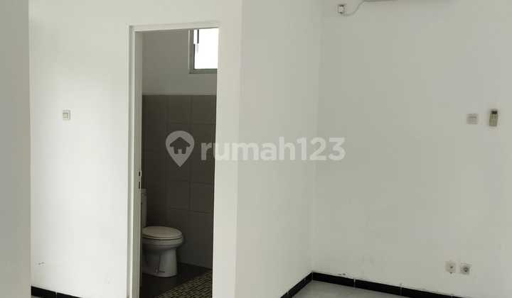 Ready-to-Occupy House for Sale in Unnes Cluster, Semarang. 2