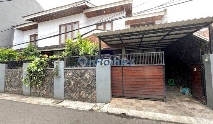 Rumah 2 Lantai di Tebet, Bagus, Akses 2 Mobil 1