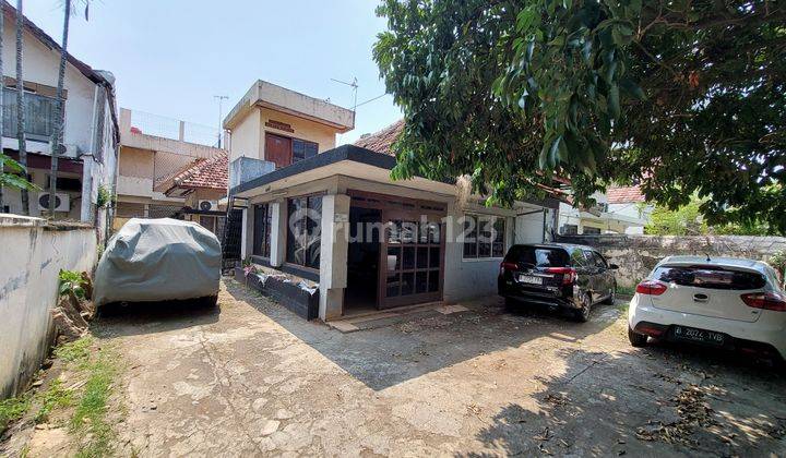 Rumah Lama Hitung Tanah Dan Cocok Untuk Usaha, Harga Menarik 1