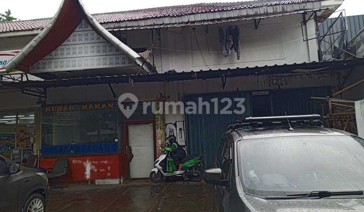 Di Sewakan Ruko Ex Resto Padang . di Rawamangun. Jak Tim 2