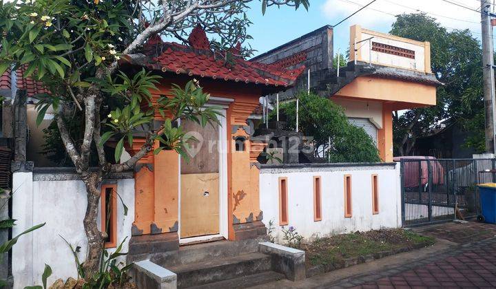 *DIJUAL*
*Rumah Hoek di Taman Giri, Nusa Dua, Bali.*
.  2