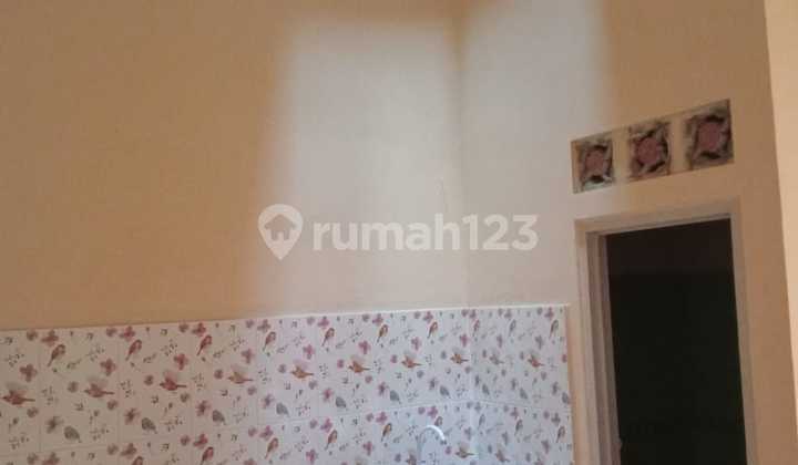 Di sewakan Rumah  Minimalis Modern  di kawasan  lingkungan strategis.  2