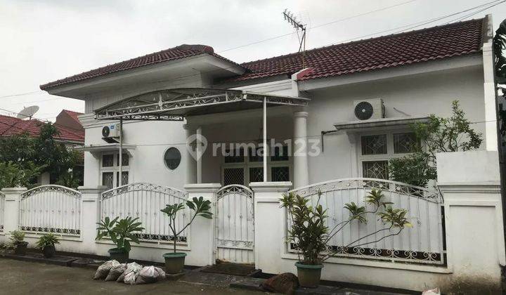 Dijual rumah daerah galaxy bekasi posisi hook 1